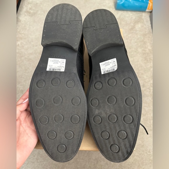 CLARKS Whiddon Pace Black Leather, Size Mens 10, EUC, Dress shoes - Picture 6 of 13